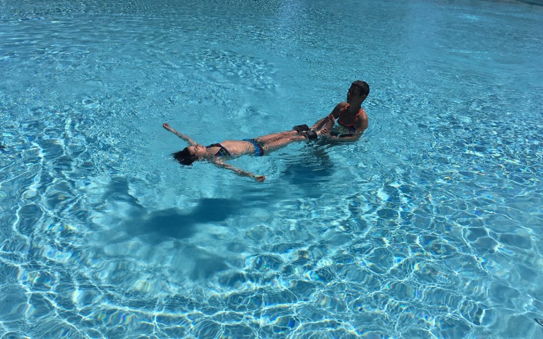 Séance de Janzu enfant en piscine